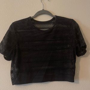 Lululemon black mesh top